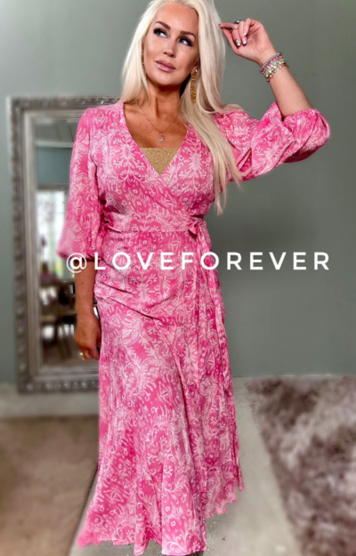 Loriane Dress Pink