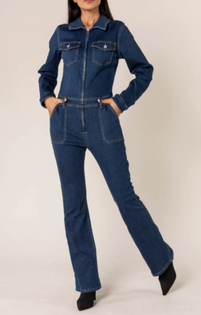 Stretchig jeans-jumpsuit med dragkedja, snygga fickor och mångsidig stil för både fest och vardag.