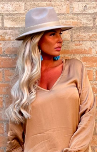 Sofia Hatt Beige