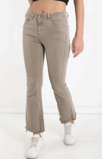 Monique Utsvängda Jeans Beige