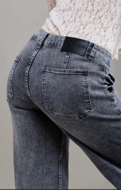 Namnlös design_20251118_081104_0000