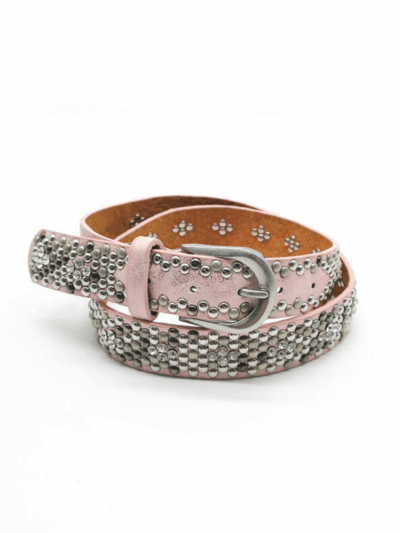 Rockigt-bohemiskt nitat bälte i rosa, med flera längder från Love Forever