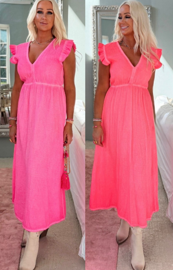 Sommarklänning i neonfärg rosa och coral – krinklad bomull, one size