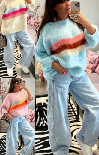 Stickad tröja dam i pastellig rosa, offwhite och blå, mjuk och gosig tröja med trekvartsärm och avslappnad passform