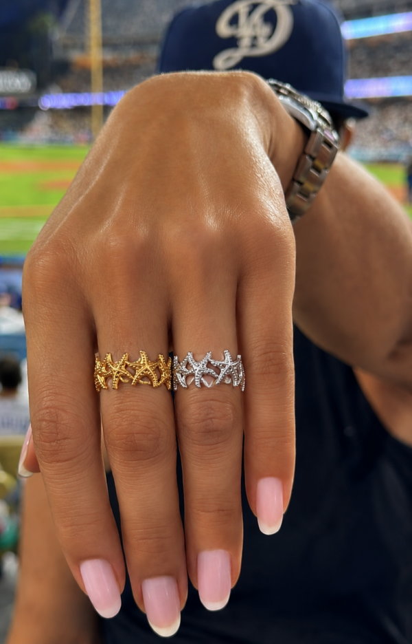 Justerbar ring med sjöstjärna i guld och silver, boho chic smycke från Love Forever