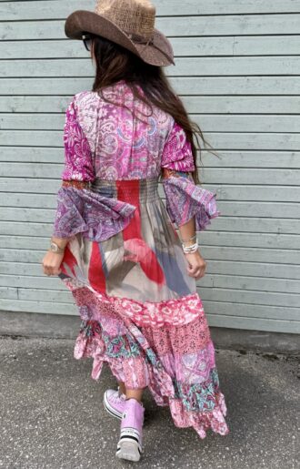Et annet syn på Liana Smock-klänning- alla är UNIKA! ROSA B